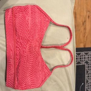 Lululemon sport bra size 6